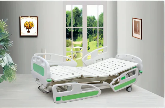 Leichter, manuell verstellbarer Rollstuhl aus Aluminiumlegierung mit klappbarer Armlehne, vollständig oder teilweise geneigt